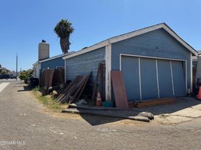 219 Portland Avenue, Huntington Beach CA 92648