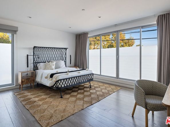 406 Grand Boulevard, Venice CA 90291