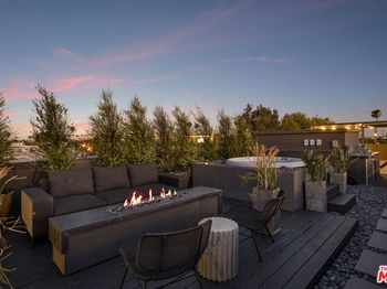 406 Grand Boulevard