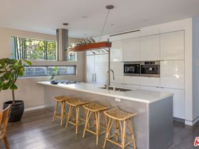 406 Grand Boulevard, Venice CA 90291
