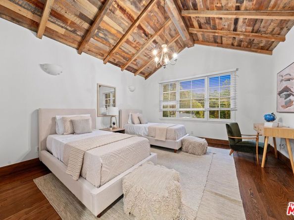 540 Dryad Road, Pacific Palisades CA 90402