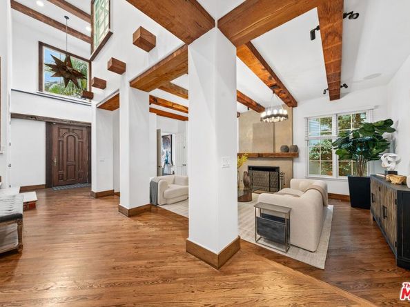 540 Dryad Road, Pacific Palisades CA 90402