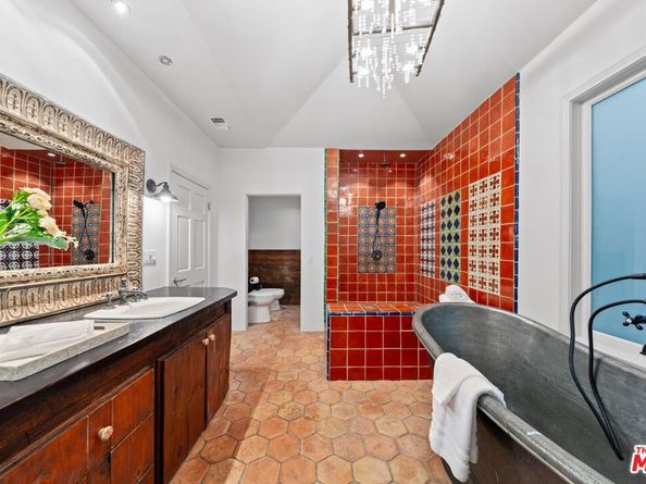 540 Dryad Road, Pacific Palisades CA 90402