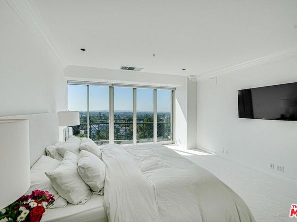 10580 Wilshire Boulevard 8SW, Los Angeles CA 90024