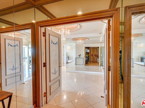 10580 Wilshire Boulevard 8SW, Los Angeles CA 90024