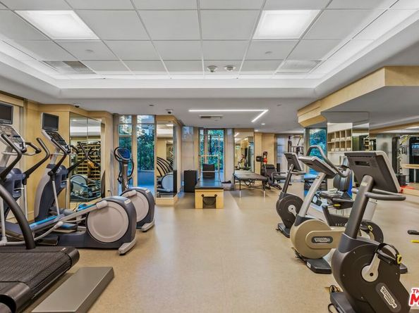 10580 Wilshire Boulevard 8SW, Los Angeles CA 90024