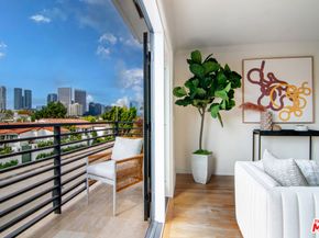 1162 Daniels Drive, Los Angeles CA 90035