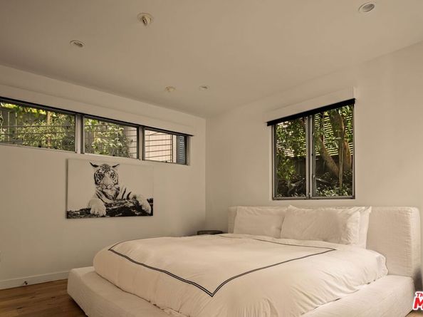 1611 Sunset Plaza Drive, Los Angeles CA 90069