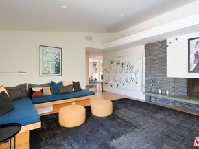 2960 Briar Knoll Drive, Los Angeles CA 90046
