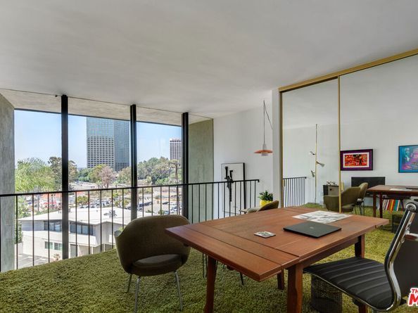 3625 Fredonia Drive 10, Los Angeles CA 90068
