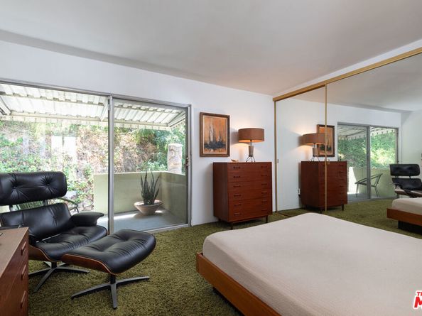 3625 Fredonia Drive 10, Los Angeles CA 90068