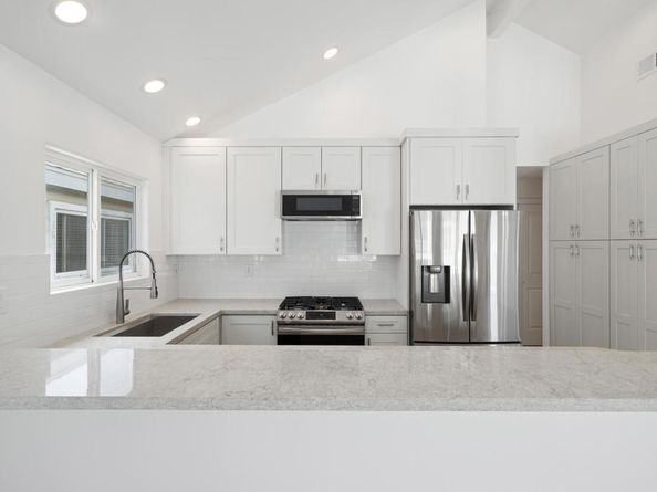 204 David Drive, Newport Beach CA 92663