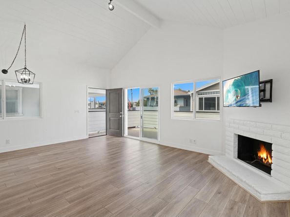 204 David Drive, Newport Beach CA 92663