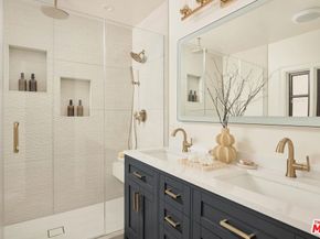 8607 Clifton Way, Beverly Hills CA 90211