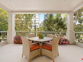 603 Ocean Avenue 2A, Santa Monica CA 90402