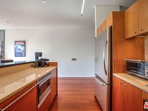 1155 S GRAND Avenue 707, Los Angeles CA 90015