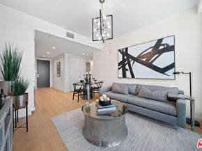 877 Francisco Street 2903, Los Angeles CA 90017