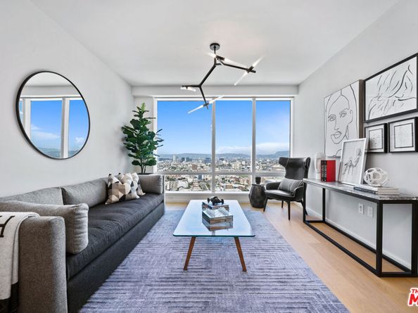 877 Francisco Street 2212, Los Angeles CA 90017