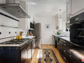 4900 Glenalbyn Drive, Los Angeles CA 90065