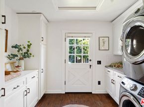 5732 Mammoth Avenue, Valley Glen CA 91401