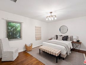 5732 Mammoth Avenue, Valley Glen CA 91401