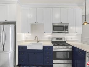 732 Robinson Street, Los Angeles CA 90026