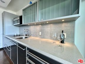 999 N Doheny Drive 1207, West Hollywood CA 90069