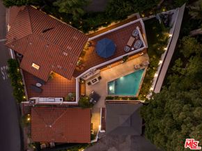 8701 Wonderland Park Avenue, Los Angeles CA 90046