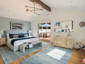 8701 Wonderland Park Avenue, Los Angeles CA 90046