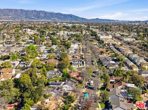 6032 Goodland Avenue, North Hollywood CA 91606