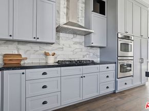 6032 Goodland Avenue, North Hollywood CA 91606