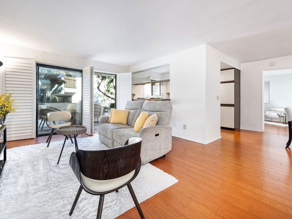 5000 S Centinela Avenue 214, Los Angeles CA 90066