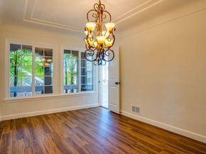 1306 S Longwood Avenue, Los Angeles CA 90019