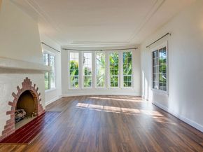 1306 S Longwood Avenue, Los Angeles CA 90019