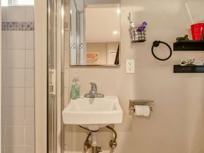 1259 N Citrus Avenue, Los Angeles CA 90038