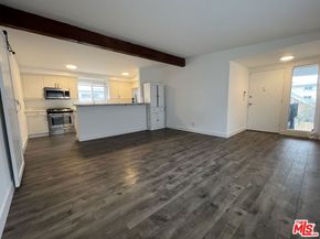 35 23rd Avenue, Venice CA 90291