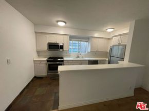 35 23rd Avenue, Venice CA 90291