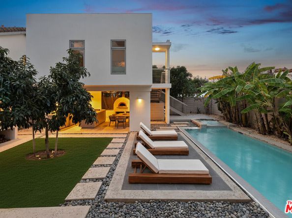 753 N Orange Drive, Los Angeles CA 90038