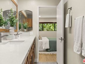 4542 Willis Avenue 206, Sherman Oaks CA 91403