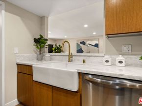 4542 Willis Avenue 206, Sherman Oaks CA 91403