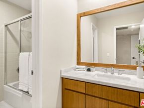 4542 Willis Avenue 206, Sherman Oaks CA 91403