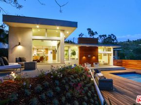 10486 Sandal Lane, Los Angeles CA 90077