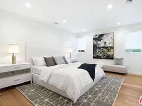 10486 Sandal Lane, Los Angeles CA 90077