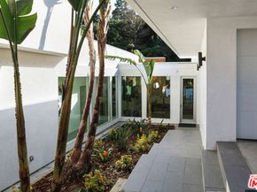 10486 Sandal Lane, Los Angeles CA 90077