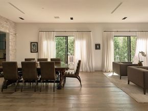 144 N Bowling Green Way, Los Angeles CA 90049