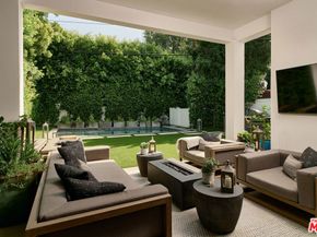 144 N Bowling Green Way, Los Angeles CA 90049