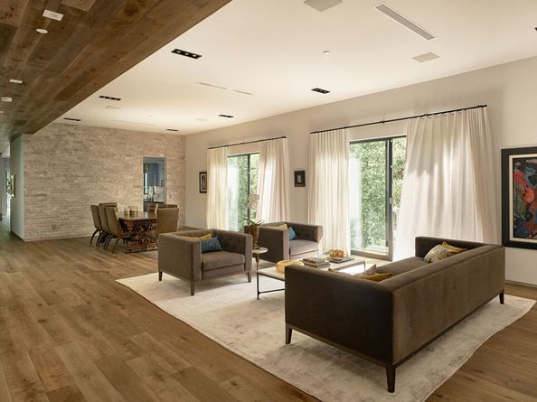 144 N Bowling Green Way, Los Angeles CA 90049