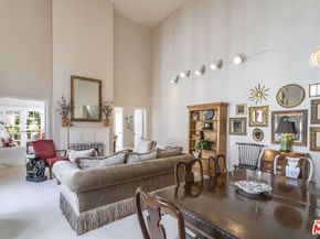 420 S Barrington Avenue PH302, Los Angeles CA 90049