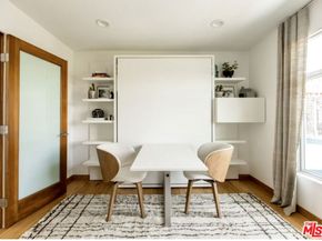 512 Brooks Avenue 6, Venice CA 90291