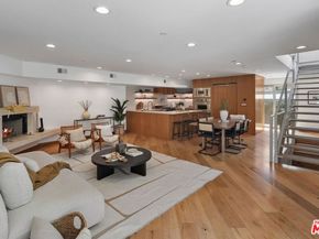 512 Brooks Avenue 6, Venice CA 90291